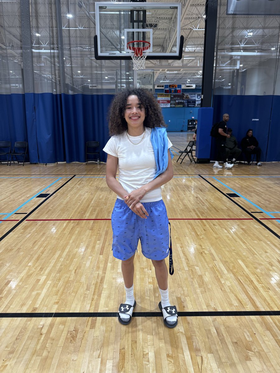 CoachEmilyPGH's tweet photo. The 🐐 herself in the building‼️

@shaniajames_3 the worlds favorite PG herself. Stopped in to the 🏆 before heading to @SMUWBB.

PGH Fam forever rooting for you! 💙 go be great! https://t.co/MeIx6BwmG7