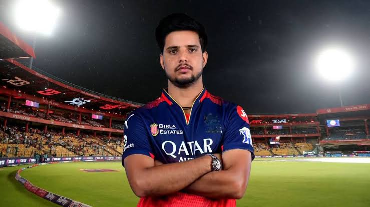 akakrcb6's tweet photo. Did not play one match in 2026, did not play the first three matches, then came and delivered a bangar season, bowled the best spell in the qualifier and finals, and most importantly, took two rums in the MI match. Rasikh 🫡🫡 https://t.co/flNh7WzfVn