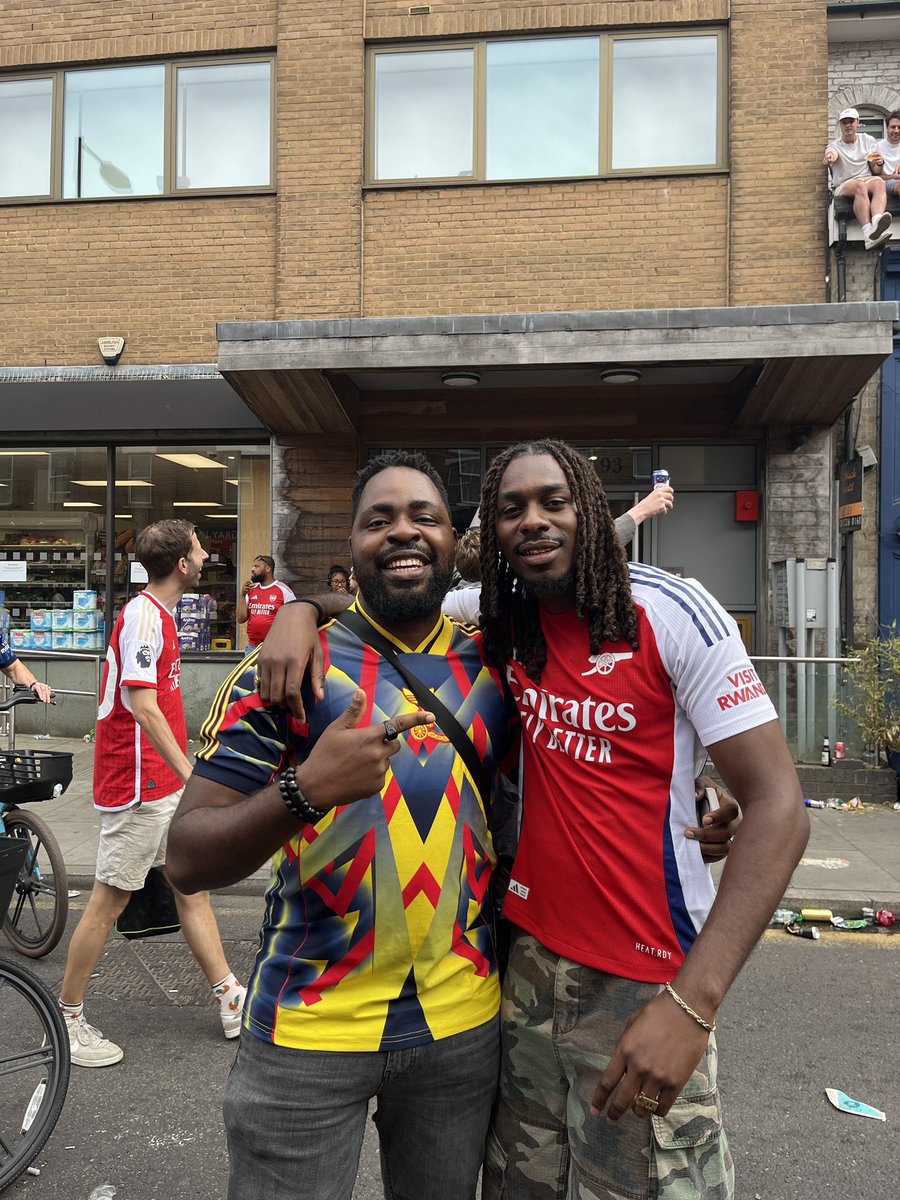 Odumegwu_'s tweet photo. @Knucks 
@jesseekadi https://t.co/gfWdgGnZBB