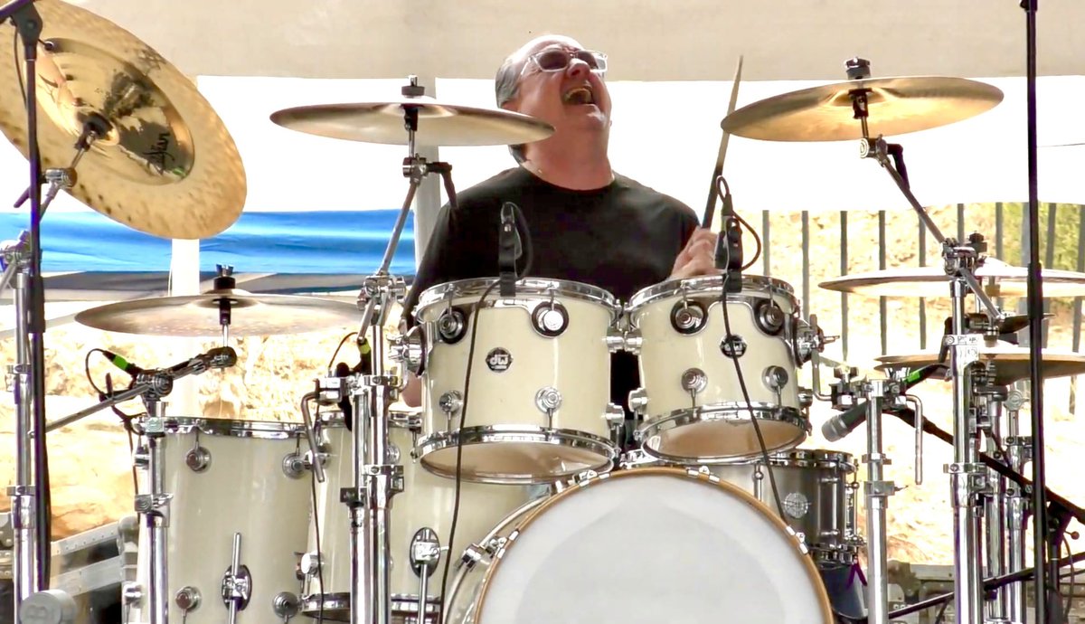 TheElectricMag1's tweet photo. Performance at the 2026 Topanga Day’s Festival https://t.co/ItAL75YxuG