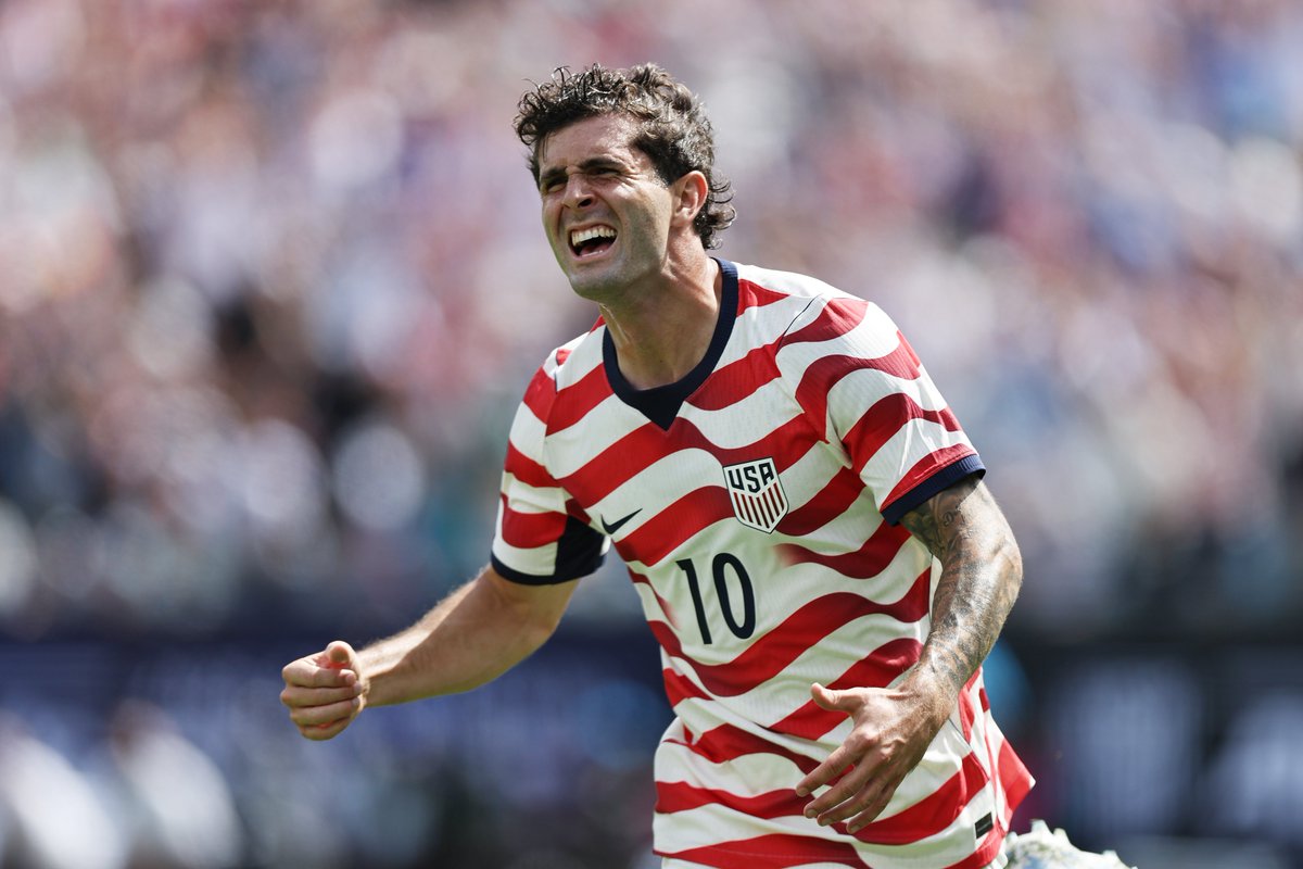 FOXSoccer's tweet photo. Just 20 minutes in, Christian Pulisic already has a goal and an assist for the @USMNT 🇺🇸

PASSION. https://t.co/fhImRC3NwN