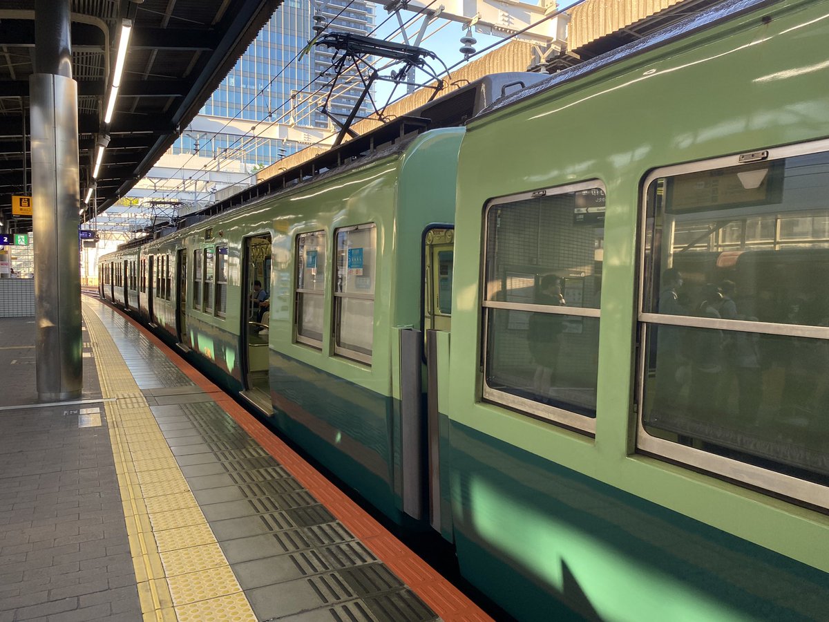 sickspinkicker's tweet photo. 1月ぶり大阪遠征2daysより帰宅(3:30)
一度は絶望も味わったけど結果オーライ
毎度お馴染み南海沿線泊はもちろん帰路で京阪本線も楽しめてよかった💯
5月皆勤祝いツイートしたい(気力次第)
#悲しきロンリードライバー https://t.co/O0aHtPYNCL