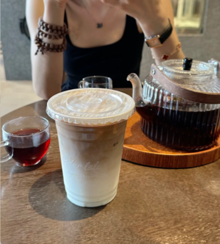 ObctiT8's tweet photo. Afternoon tea time with my besties
#coffee https://t.co/HwTJCi1FEV