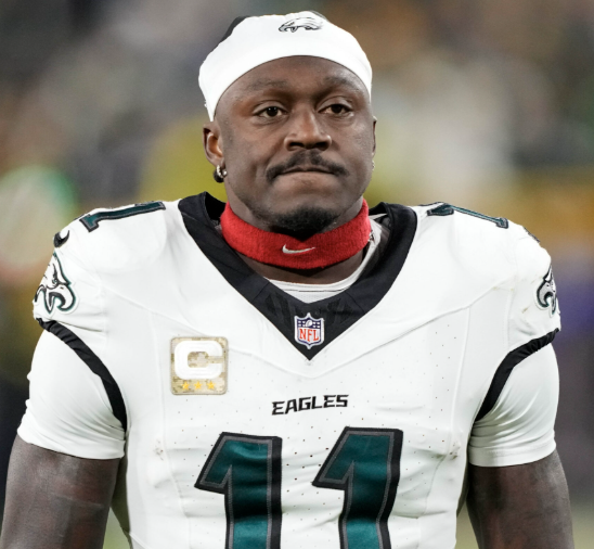 NFL_DovKleiman's tweet photo. 𝗕𝗿𝗲𝗮𝗸𝗶𝗻𝗴: Eagles star wide receiver AJ Brown has deactivated his X account amid rumors that his trade to the Patriots is set to be made official this week. 

@1kalwaysopen_ is gone ✌️ https://t.co/T1FOe7rDH9