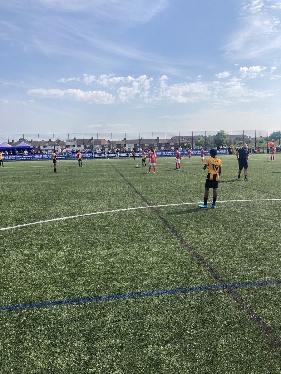 CoachjamesCu's tweet photo. Another season in the books. 

Loved it as much as I did on day one. 

Time to rest, get married and go on holiday with my young family. 

Ready to go again in July 💛⚽️ https://t.co/qYWhuGjsce