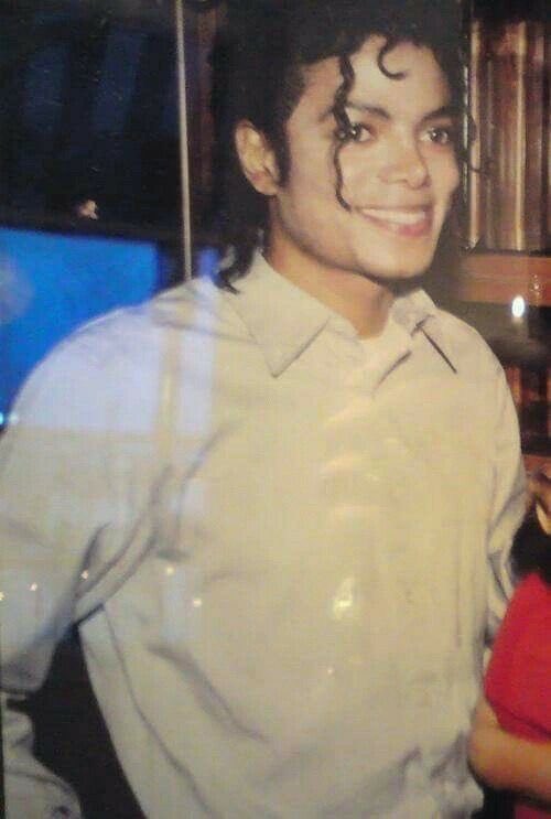 LiberianGirl779's tweet photo. woah. His sparkling eyes, his smile, otherworldly beauty https://t.co/MSTOOJc4JA