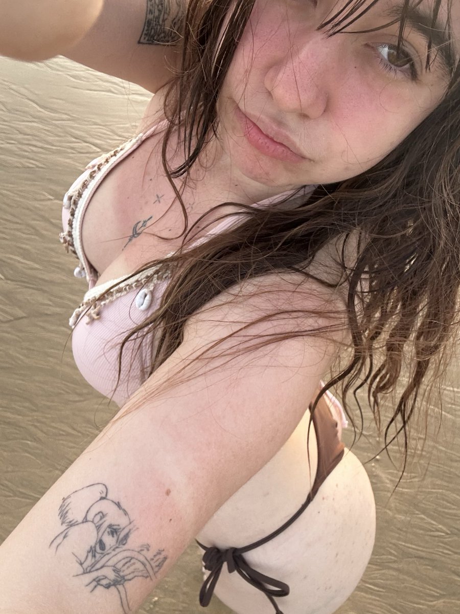 callateyamarina's tweet photo. ☀️☀️ https://t.co/3xxs7PcWO6