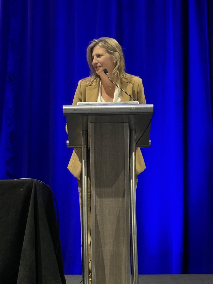 RushnaAli6's tweet photo. An inspiring Presidential Address by @JuliePilitsis A true embodiment of grit, perseverance and intelligence @ASSFNeurosurg #ASSFN2026 @WomenInNSGY @CNS_Update https://t.co/2AAHKi0TwY