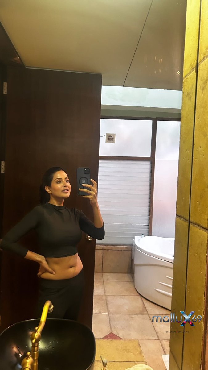 actressleaks69's tweet photo. Raiza wilson instagram subscription content https://t.co/R8yL6I9hZG