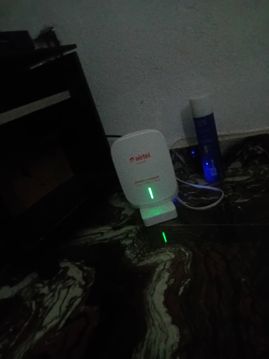 azeem_bell32182's tweet photo. Yh another day to remind y'all not to engage with @airtelNigeria they are not reliable they have a set down words for the customer care to say but they will never sort your problems this might not go far tho but for those that will see it BEWARE https://t.co/15rbxKWCaL