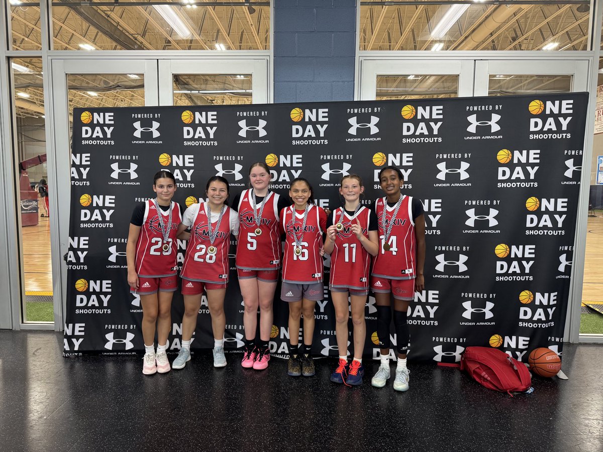 OneDayShootouts's tweet photo. 🏆Congrats to M14 Hoops 7th Rising 3SSB, 8th Girls Red Champion at today's One Day Spring Finale .
☀️NEXT (June 6-7) One Day Summer Tip-Off
(2-3 games).  
https://t.co/voqG6sqLV5 https://t.co/4SduNWbd1b