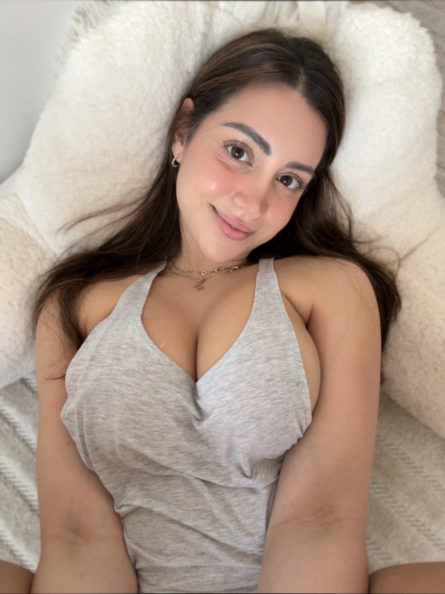 Mia Monroe tweet media