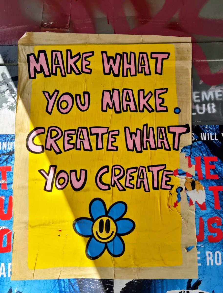 GeraldM64883070's tweet photo. 🌼 #sundayyellow 🌼 #pasteup #streetart #streetsoflondon #lovelondon #bricklane https://t.co/9lpFesziX5