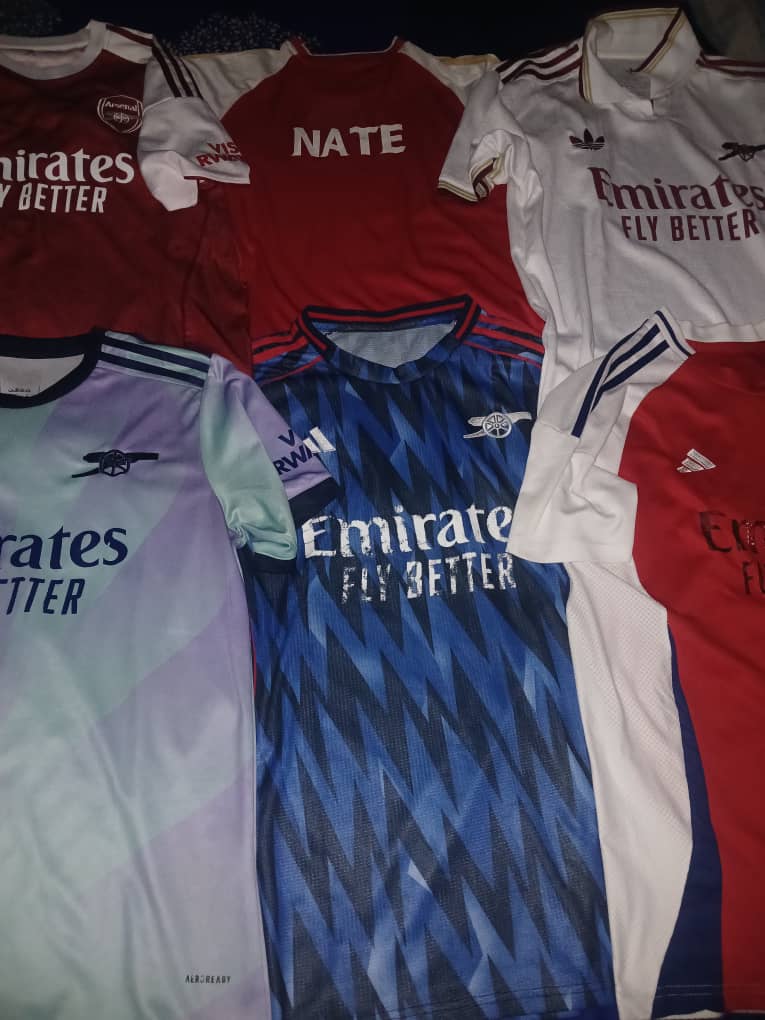 GEOLOGISTNAT's tweet photo. North London forever. Whatever the weather(win or lose the champions league final), THE STREETS ARE OUR OWN. And my HEART will leave you NEVER, my (red)blood will forever run through the stone!

WE GIVE GOD ALL THE THANKS, Who is forever on THE THRONE!!! 1Thess. 5:18
CHAMPIONS 🏆 https://t.co/2BTwxKEES1