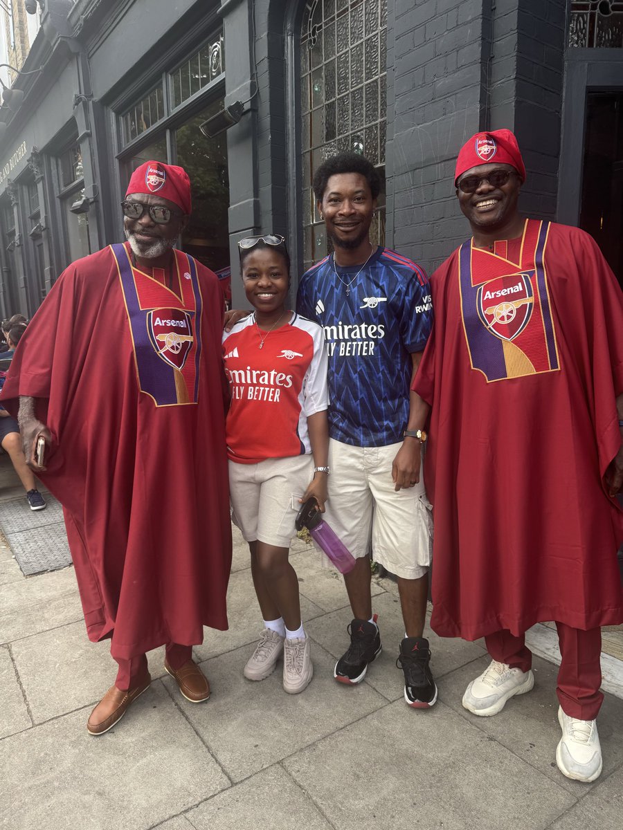 Phemmozy's tweet photo. From the ghetto of Agboju in Lagos, a young boy started following the @Arsenal, last time we won the league I was still in secondary school in Festac but now that my beloved @Arsenal won the league I made sure to go right to the source to celebrate on the streets of North London! https://t.co/VrC9UltcBj