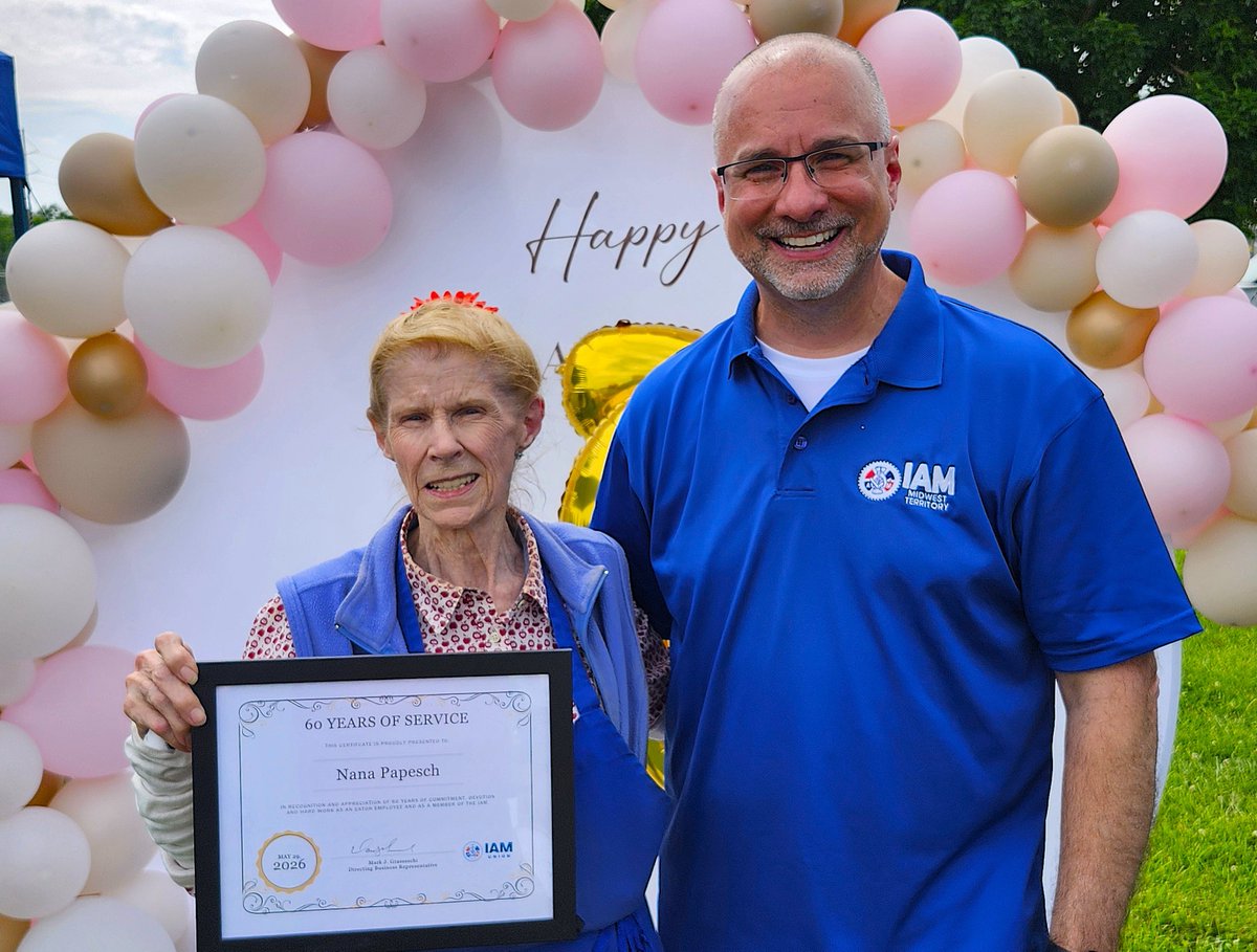 MechLocal701's tweet photo. This past Friday, May 29, 2026, after her shift ended, Nana Pepesch and her coworkers gathered to celebrate Nana’s 60 years of service at the Eaton Corporation in Lincoln, IL. Congratulations!
#Unionist #Family #Solidarity #Community https://t.co/R3r7eKpyZf