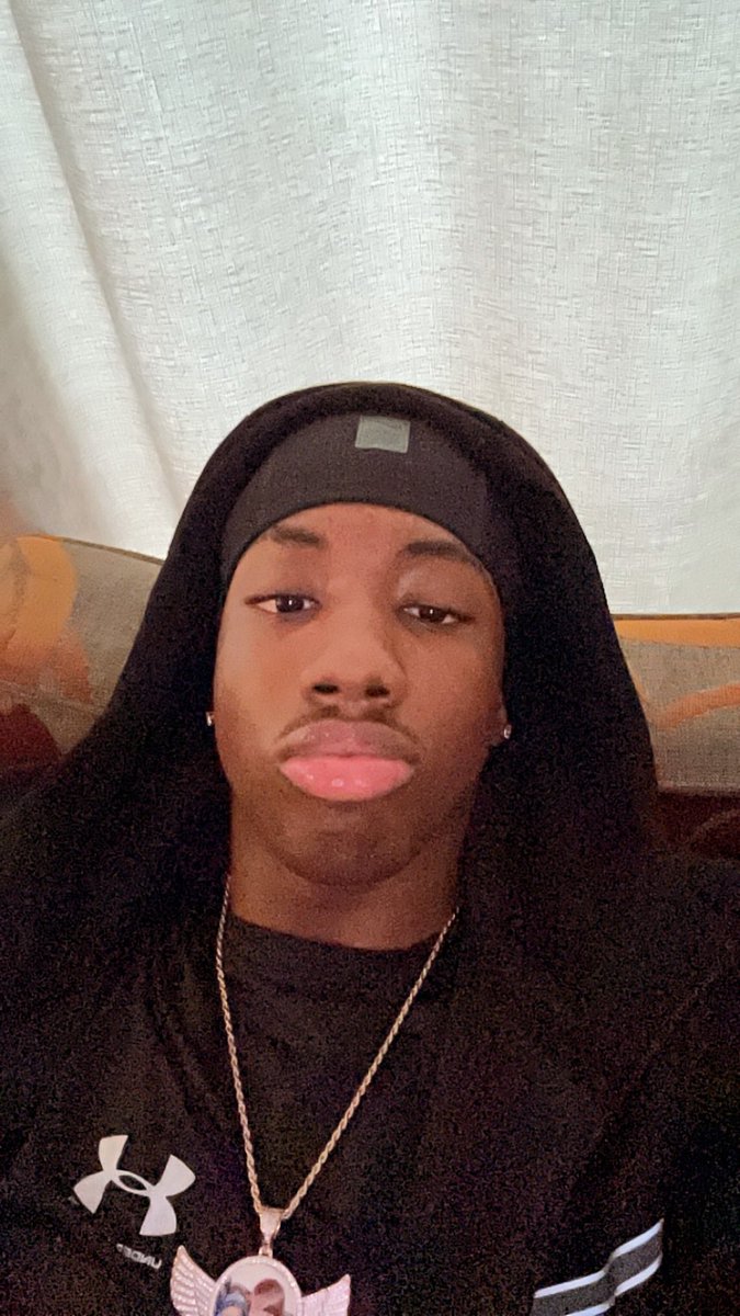 cbfwjayden's tweet photo. exactly 🫦 https://t.co/lNZJPDrGKJ