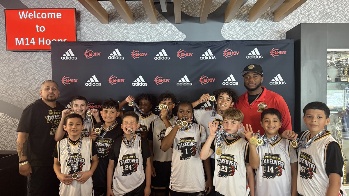 OneDayShootouts's tweet photo. 🏆Congrats to Premier Takeover, 5th Boys Champion at today's One Day Spring Finale .
☀️NEXT (June 6-7) One Day Summer Tip-Off
(2-3 games).  
https://t.co/voqG6sqLV5 https://t.co/qnakFXBe7s
