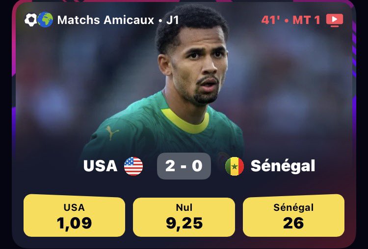 Cdouk24's tweet photo. Qu’est ce qui se passe avec le BRÉSIL d’afrique 😂💔
Des gars qui jouent au RUGBY 😂💔
#SenegalTikTok 
#CDM https://t.co/X2WuEtOdFu