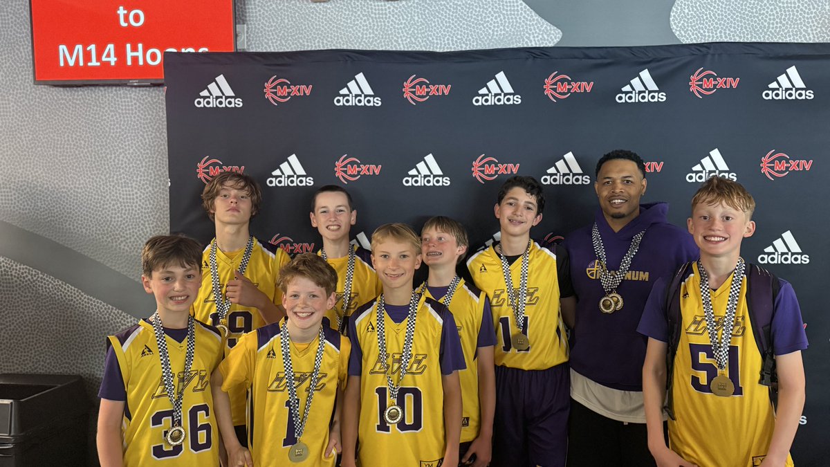 OneDayShootouts's tweet photo. 🏆Congrats to LVL, 6th Boys Champion at today's One Day Spring Finale .
☀️NEXT (June 6-7) One Day Summer Tip-Off
(2-3 games).  
https://t.co/voqG6sqLV5 https://t.co/NXR5Zgo1GD