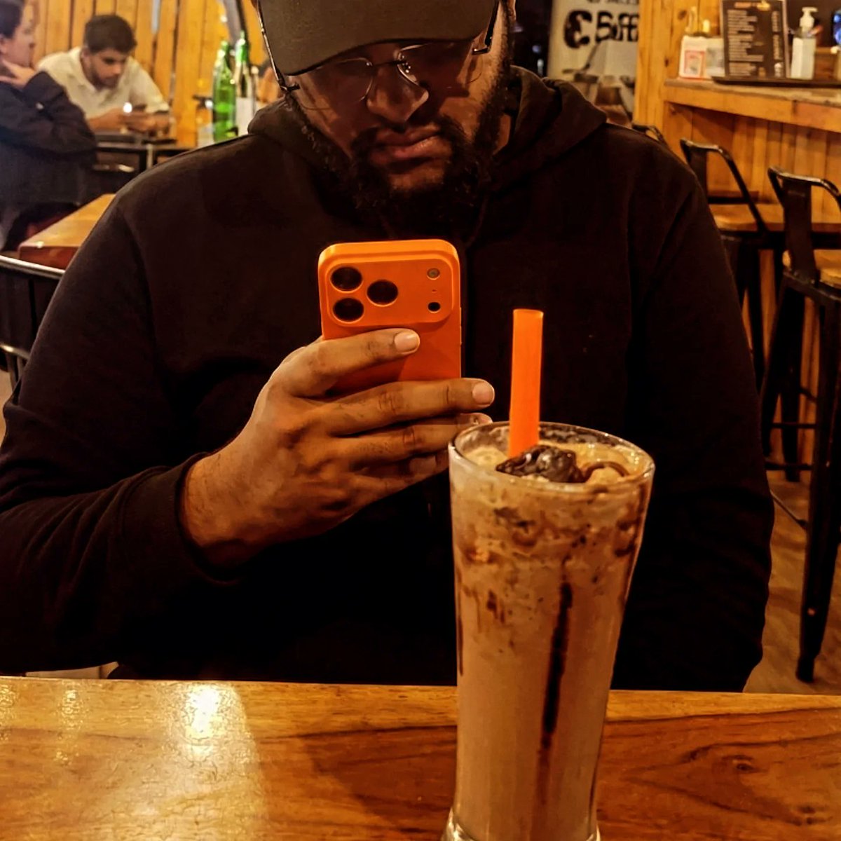 G_LuckDeity's tweet photo. Building a startup isn’t pitch decks and boardrooms. ☕️📊

Most days, it’s just quiet consistency, late night strategy, and learning on the fly. 

The glamour is built on the unsexy work nobody sees.

Keep grinding, builders.✊️💪
#StartupLife https://t.co/kJTGPgiCgr