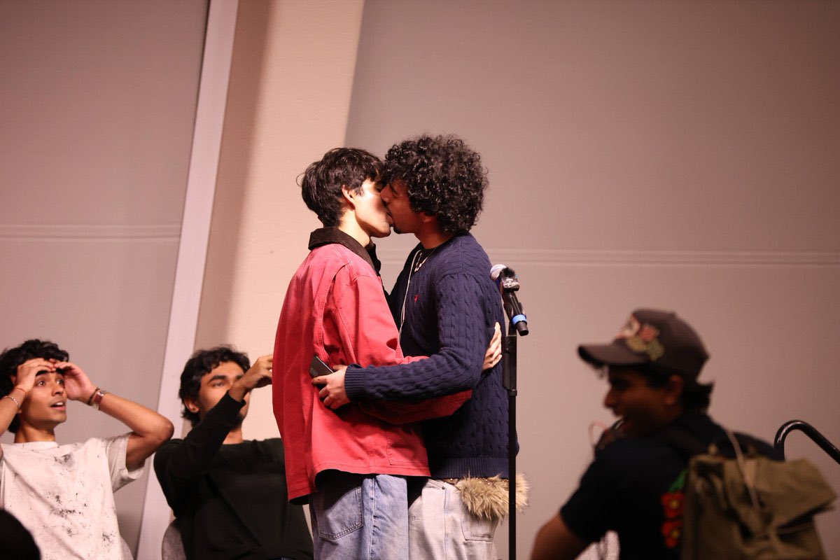 darkohh's tweet photo. If you think you’re willing to do anything for your startup’s success, think again. 

This is me making out with a guy for grant money. https://t.co/B8jqxivt2p