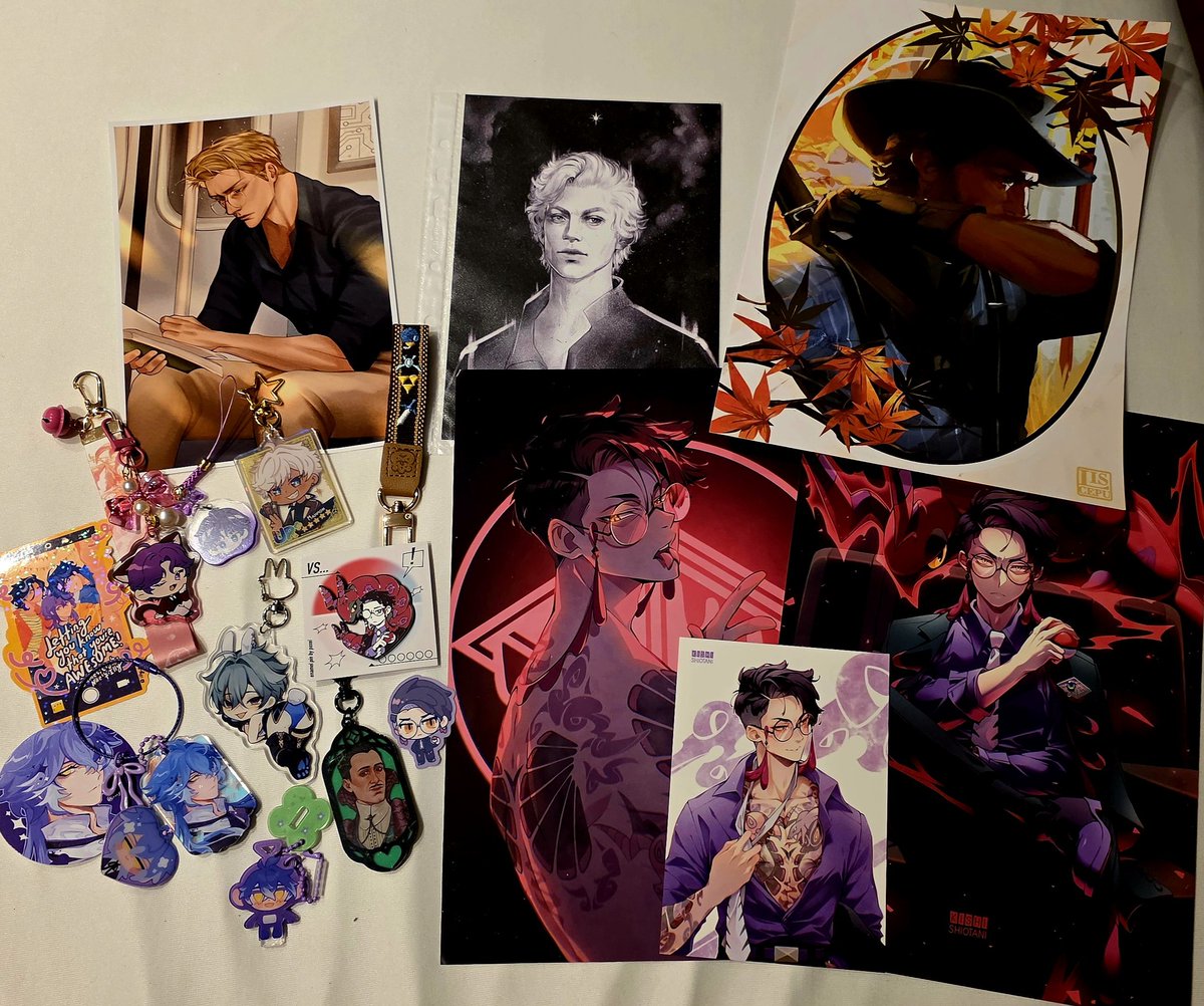 _CrystalOwl_'s tweet photo. My dokomi haul! Had a ton of fun but  i am glad to get home tomorrow and rest https://t.co/15dRJewIGQ