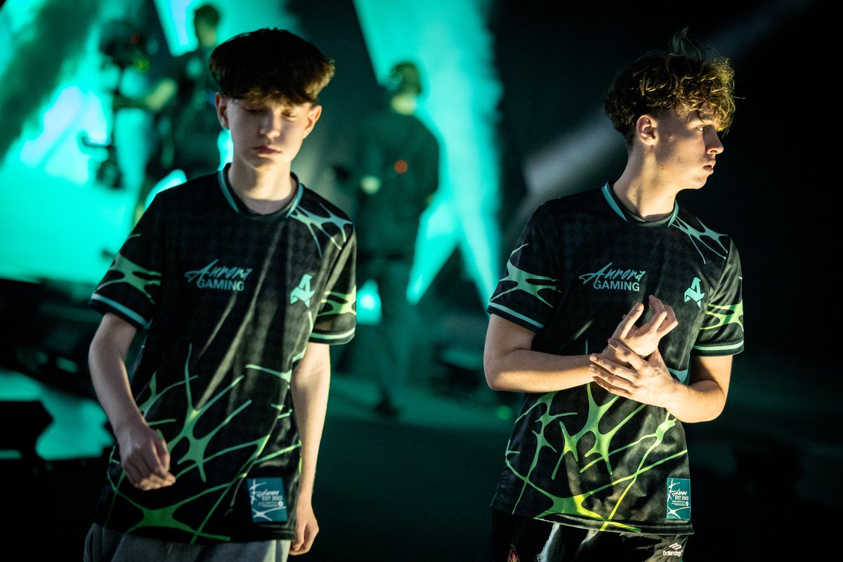 AuroraGaming_GG's tweet photo. it was so close.. 💔💔 @shxrkFNBR @t3enyFN https://t.co/nW4TPeNERE