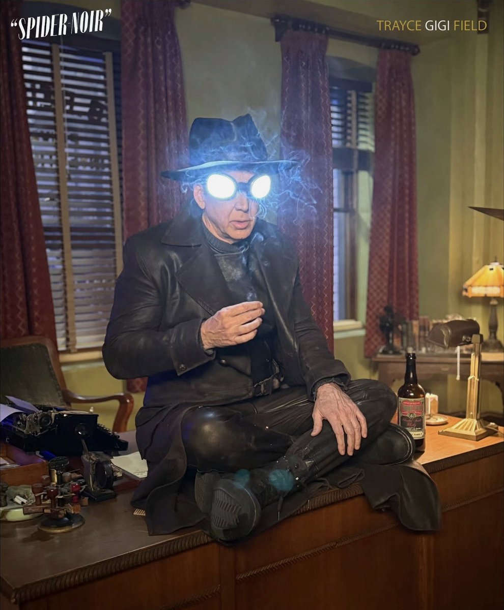 QuidVacuo's tweet photo. Nicolas Cage se lo pasó en grande con ‘SPIDER-NOIR’ y se nota muchísimo. 

SERIE BUENÍSIMA. https://t.co/ZgAFzKBKf1