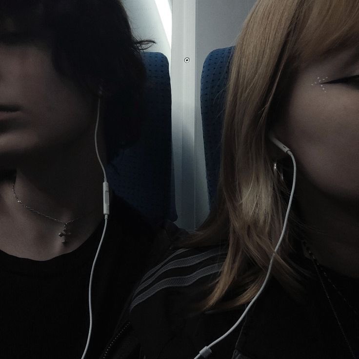 ༒︎ tweet media