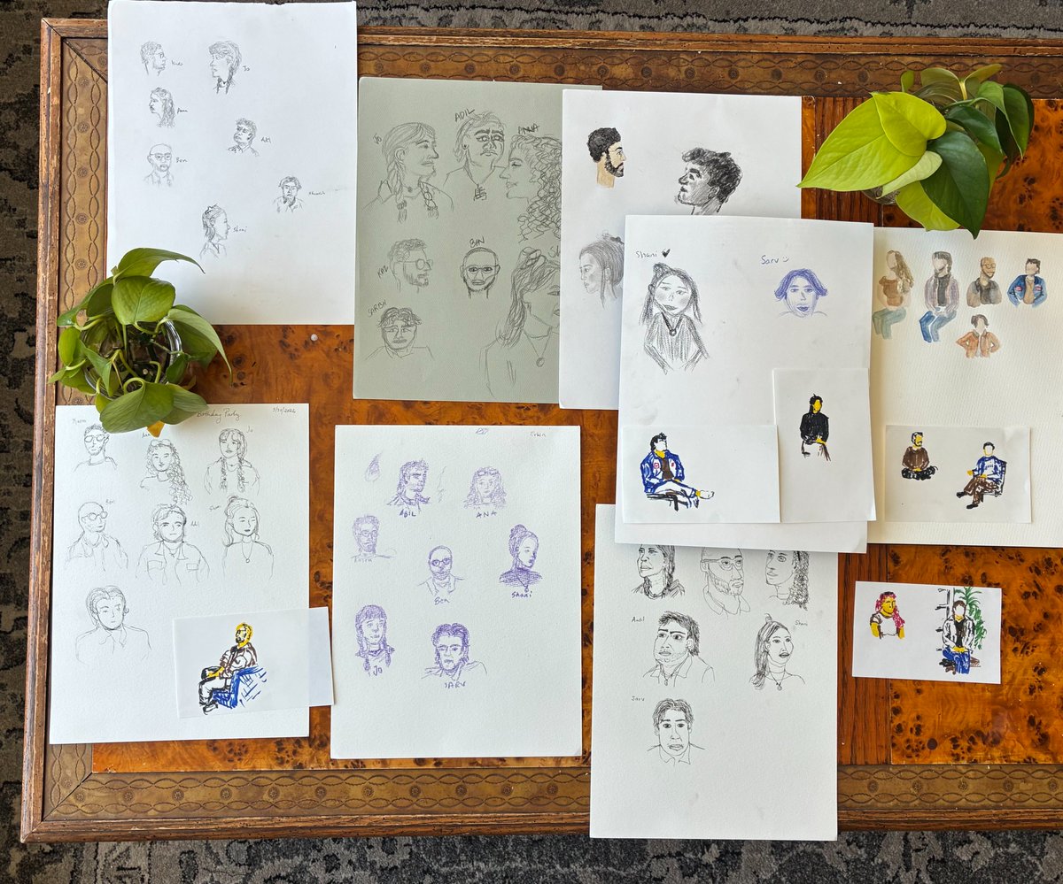 sha_zng's tweet photo. for my birthday this year i turned my living room into an art salon &amp; made my friends draw each other https://t.co/vETJSRx93r