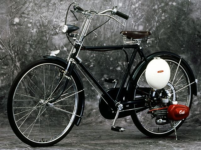 皆さん おはようございます！ スーパーカブの原点にして ホンダの名を