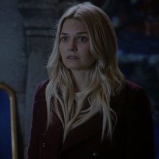 daily swanqueen tweet media