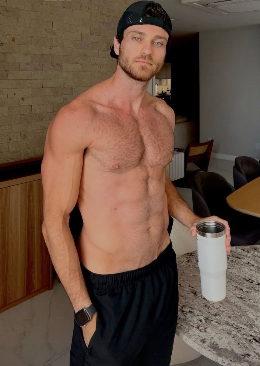 AllPop_BR's tweet photo. 🚨📸 Ex-BBB Lucas Bissoli. https://t.co/tcMwQCBwzA