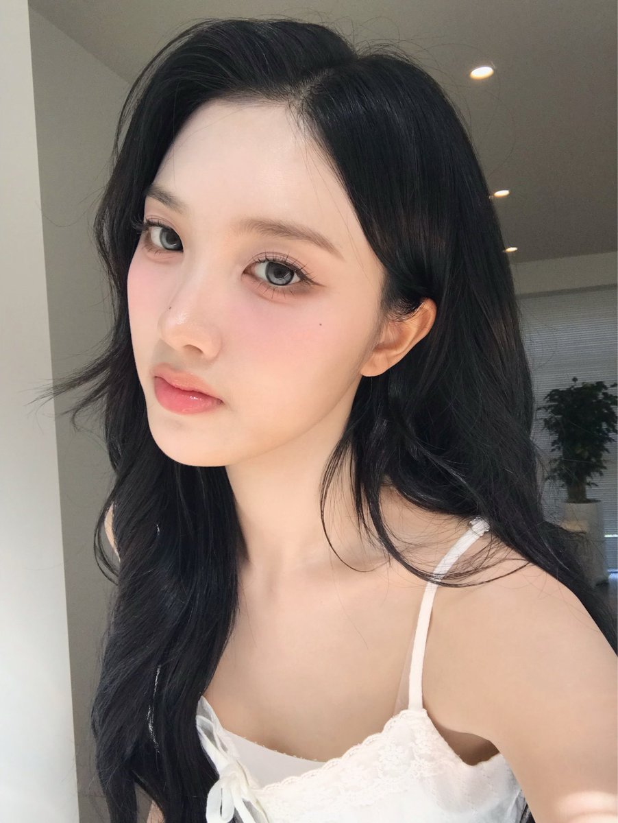💌 ) — FR0MM #SULLIN : [📸x3] (#tripleS #트리플에스 #Sullin #설린