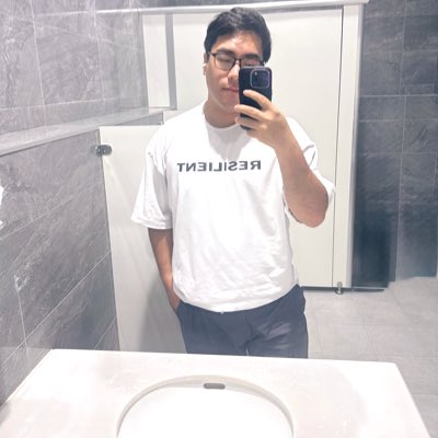 Eleven_174's tweet photo. #NewProfilePic (新個人資料照片) https://t.co/giNt0xsmAR