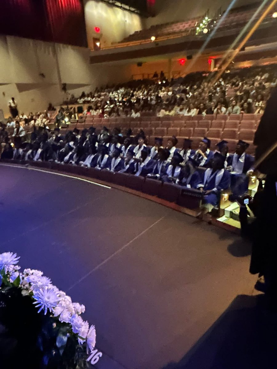 bcpsactivities's tweet photo. Cheers to the amazing Class of 2026 at Seagull School! You’ve reached an important milestone, and we are so proud of your accomplishments. As you move forward, may your path be filled with health, happiness, and every success you dream of achieving. @browardschools @BCPSDirector https://t.co/BTLlMDO3sj