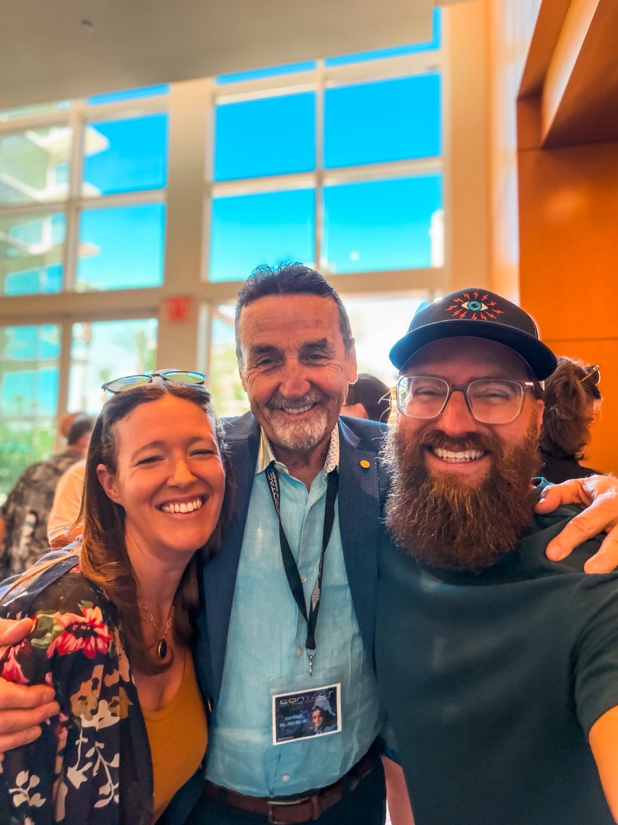 digijordan's tweet photo. Always a pleasure to spend time with the Bledsoes ♥️🤙 @ufoofgod @RyanDBledsoe @CITDConference https://t.co/EX5tRENxzT