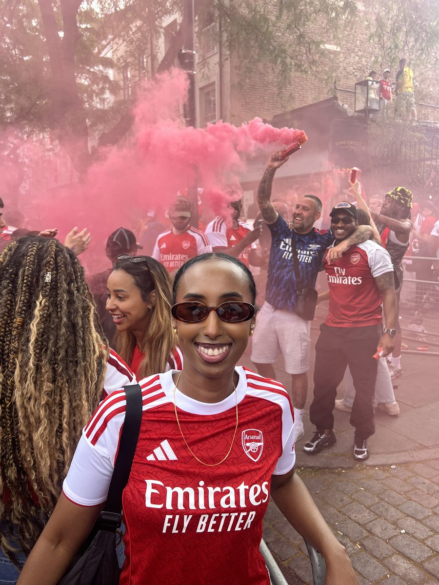 yazmynx__'s tweet photo. Some dreams just take a little longer 🥹❤️#arsenal https://t.co/4VyEZpPHGp