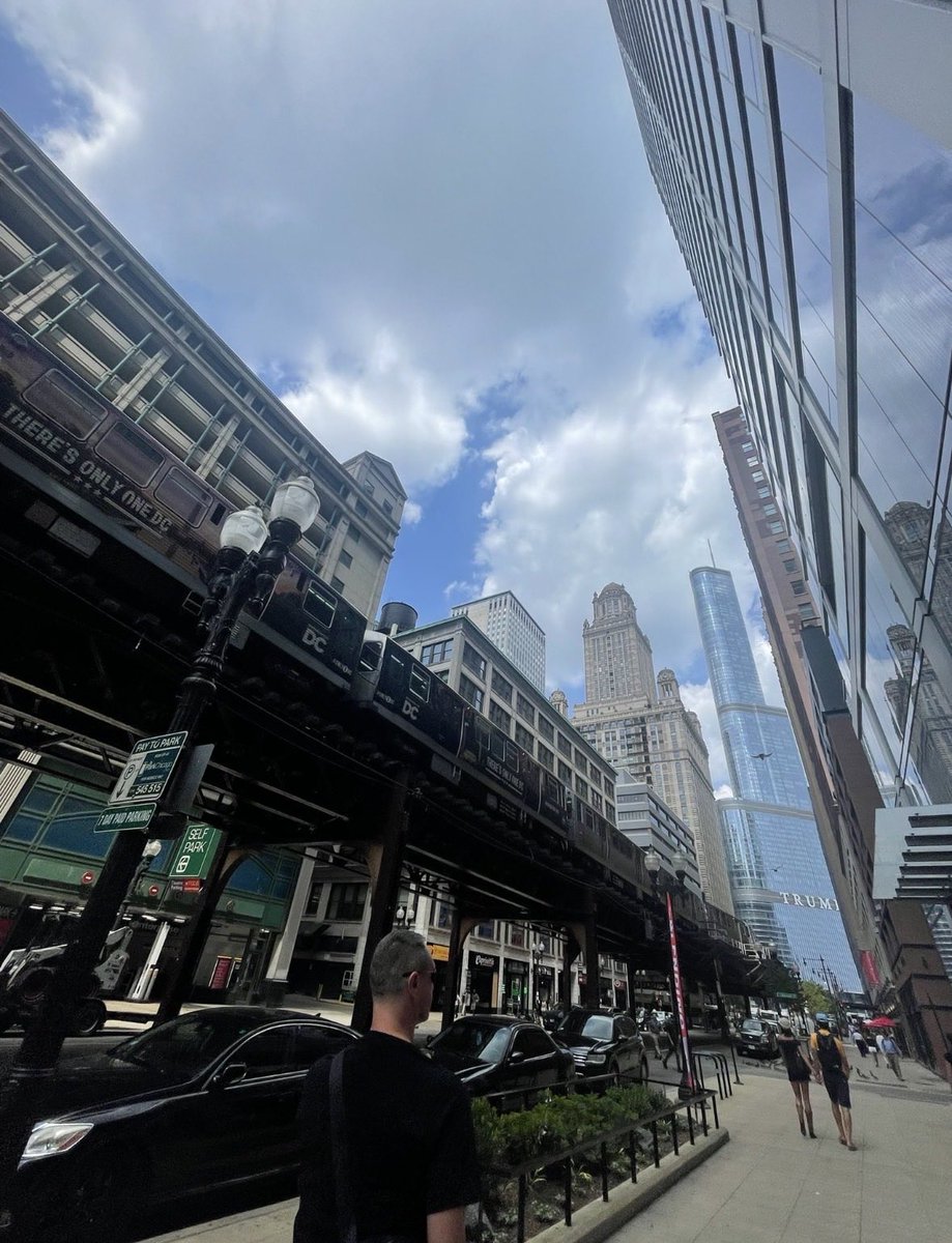 hundo783's tweet photo. i ❤️ you chicago!! https://t.co/zikd2F1aV0