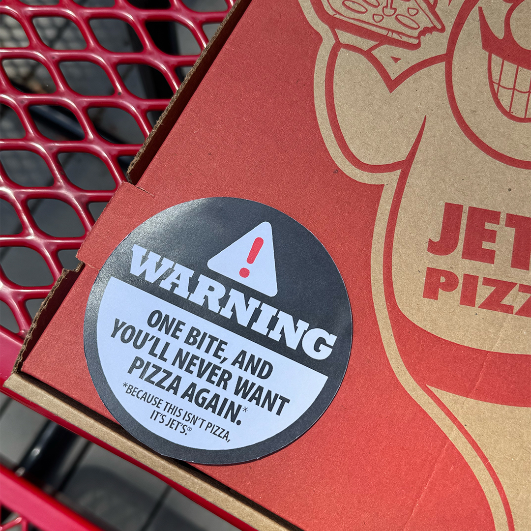 JetsPizza's tweet photo. Side effects include never settling again. https://t.co/SpALZtEeF7