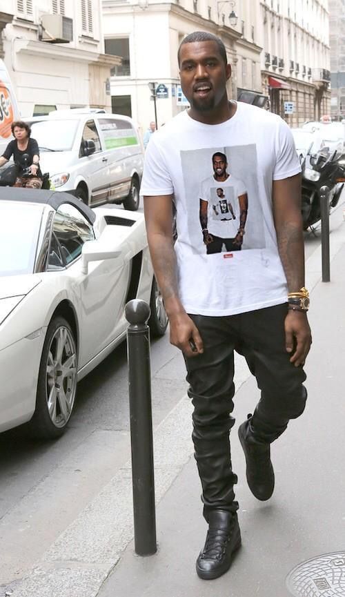 whoiismaleek's tweet photo. Kanye West. https://t.co/Q7F3VA569o