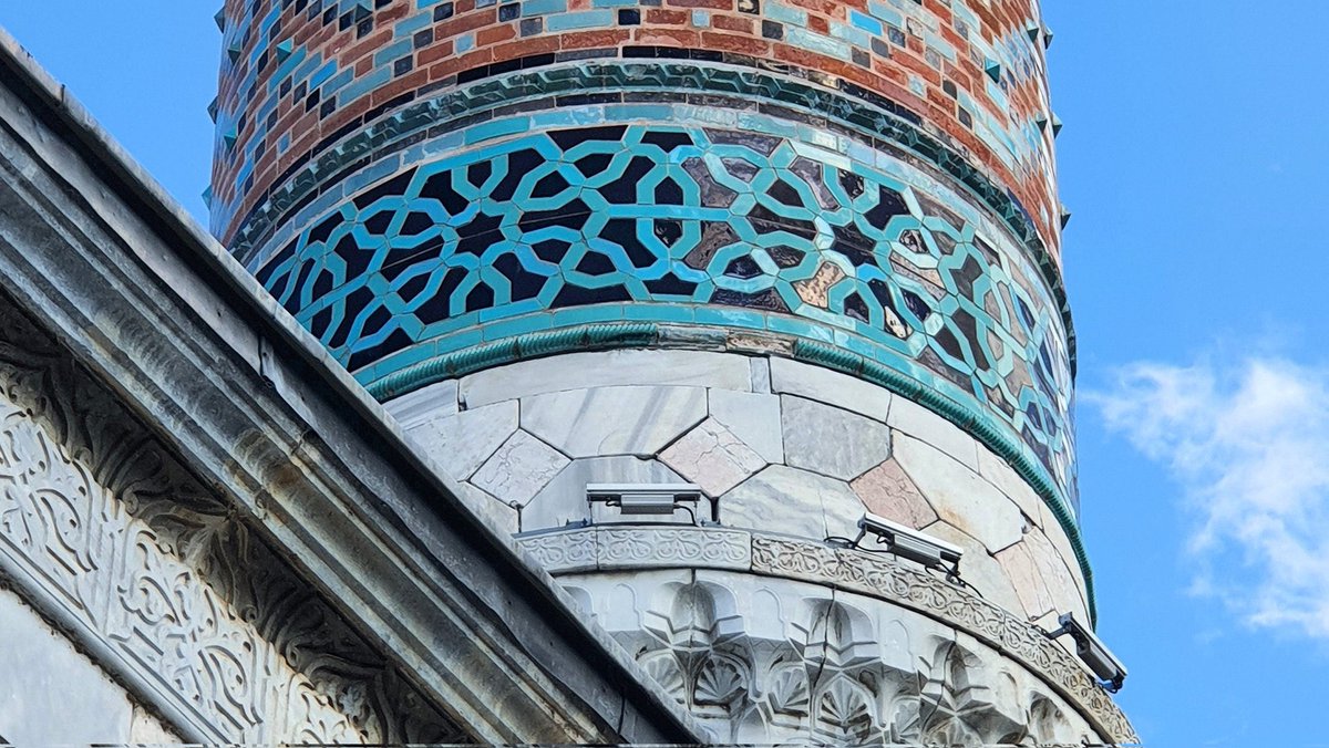 heartefact's tweet photo. turkish blue: turquoise!
iznik, bursa, turkiye.