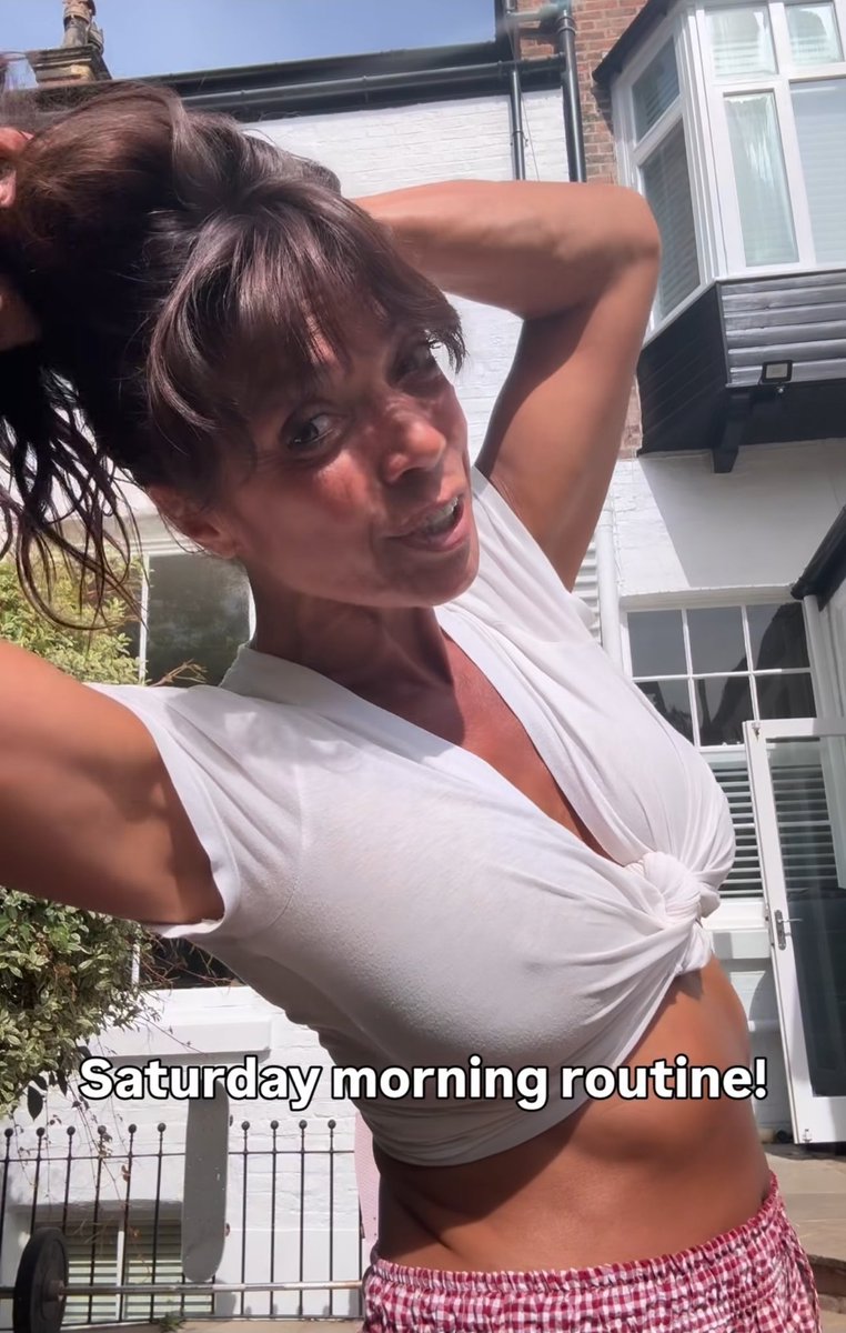 JenPowellfans's tweet photo. Sexy sexy sexy Jen ! Happy Sunday. Have a good week everyone 😈❤️ #welovejen #milf #yummymummy https://t.co/I759YcxoNB