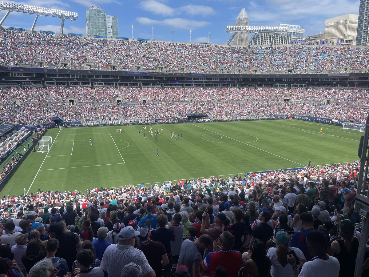 JoeBrunoWSOC9's tweet photo. Beautiful day for USA vs Senegal at Bank of America Stadium https://t.co/LGBdshIKV9
