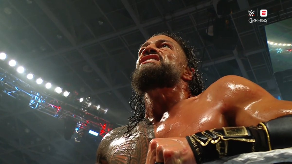 RomanRSource's tweet photo. #RomanReigns #RomanEmpire #TribalChief #HeadoftheTable #WWE #WWEClash https://t.co/P08uQ4FPy3