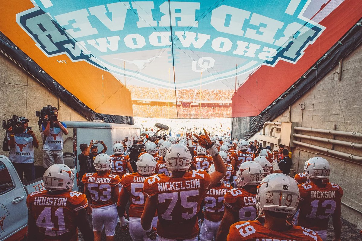 Israel__Samuel's tweet photo. After a great camp and conversation with @CoachSark I’m extremely blessed to receive an offer from Texas, Thank God for it all @CoachNelly1391 @CoachStewLH #Agtg #OnlythroughGod https://t.co/hXjcvwRzWa