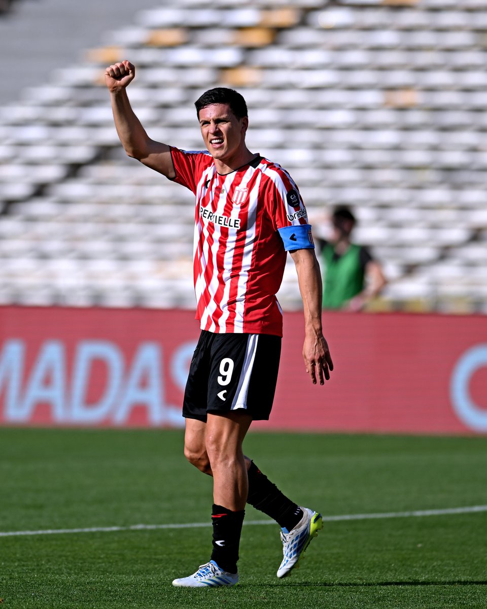 EdelpOficial's tweet photo. ¡Te están buscando, Matador! ✊ https://t.co/lKhiD3vuFK