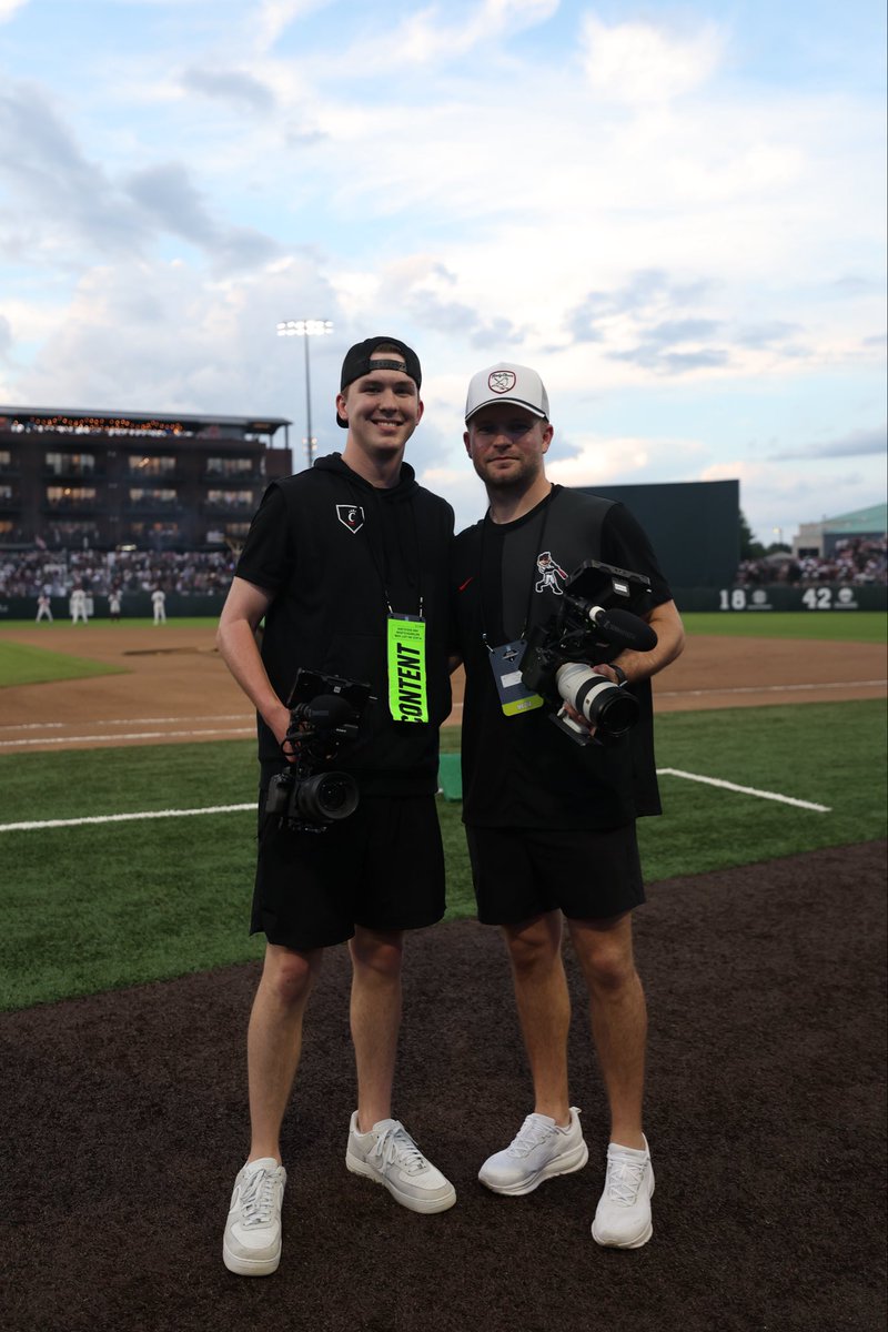 NewsElder's tweet photo. Sam Jones ‘24 has been covering the UC Baseball team at the NCAA Regional Tournament in Starkville, Mississippi! 
📸 MDG_Creative
#Altiora https://t.co/xFGUdiKCmb
