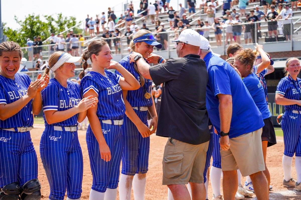 Morgan__Beasley's tweet photo. STATE CHAMPIONS!! I’m so beyond proud of this team and season, and I wouldn’t want to do it with anyone else!! #year3 #finished
@GardnerSoftball https://t.co/wtbtUeme3q